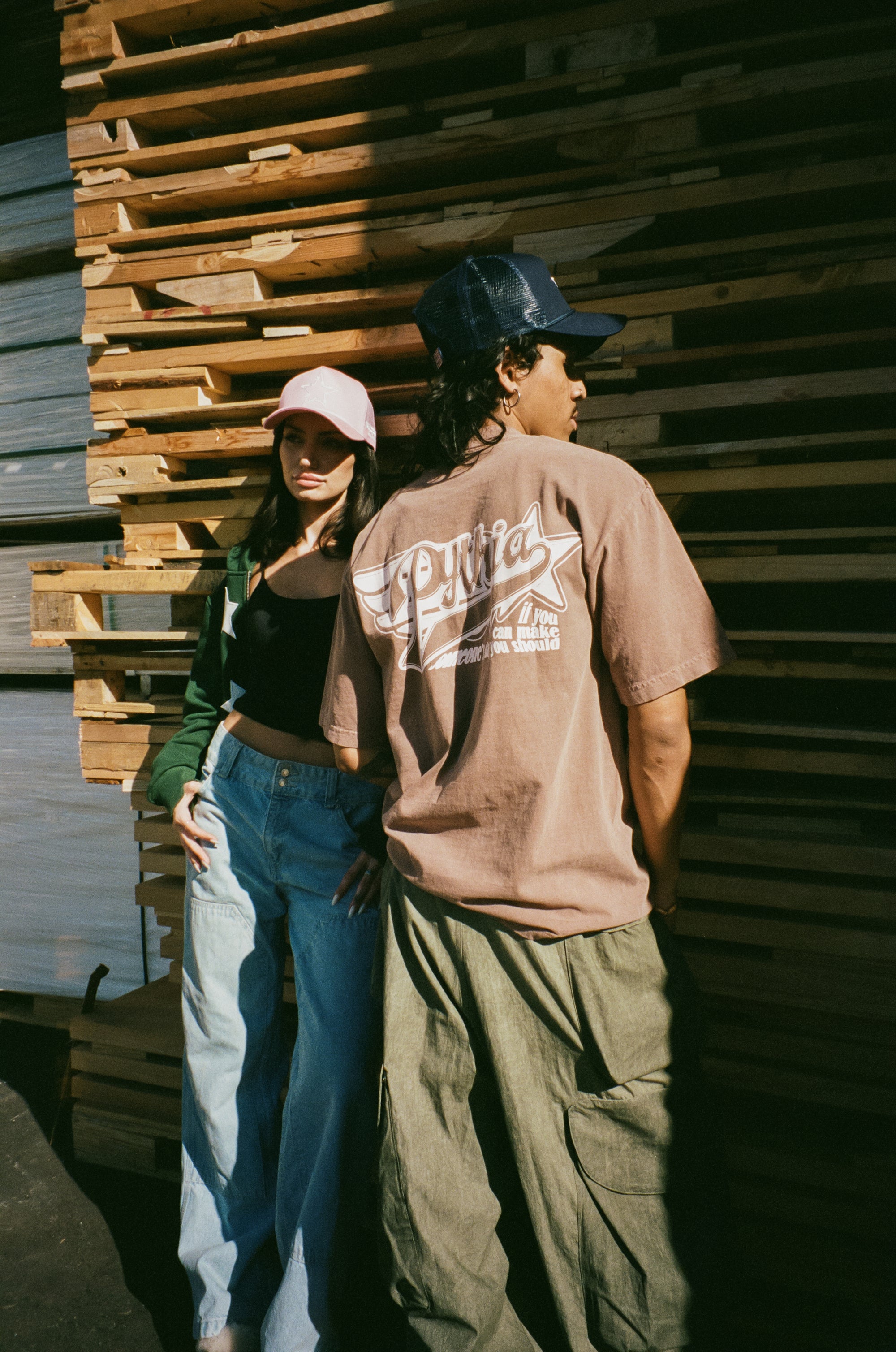 BARBWIRE STAR TRUCKER - PINK