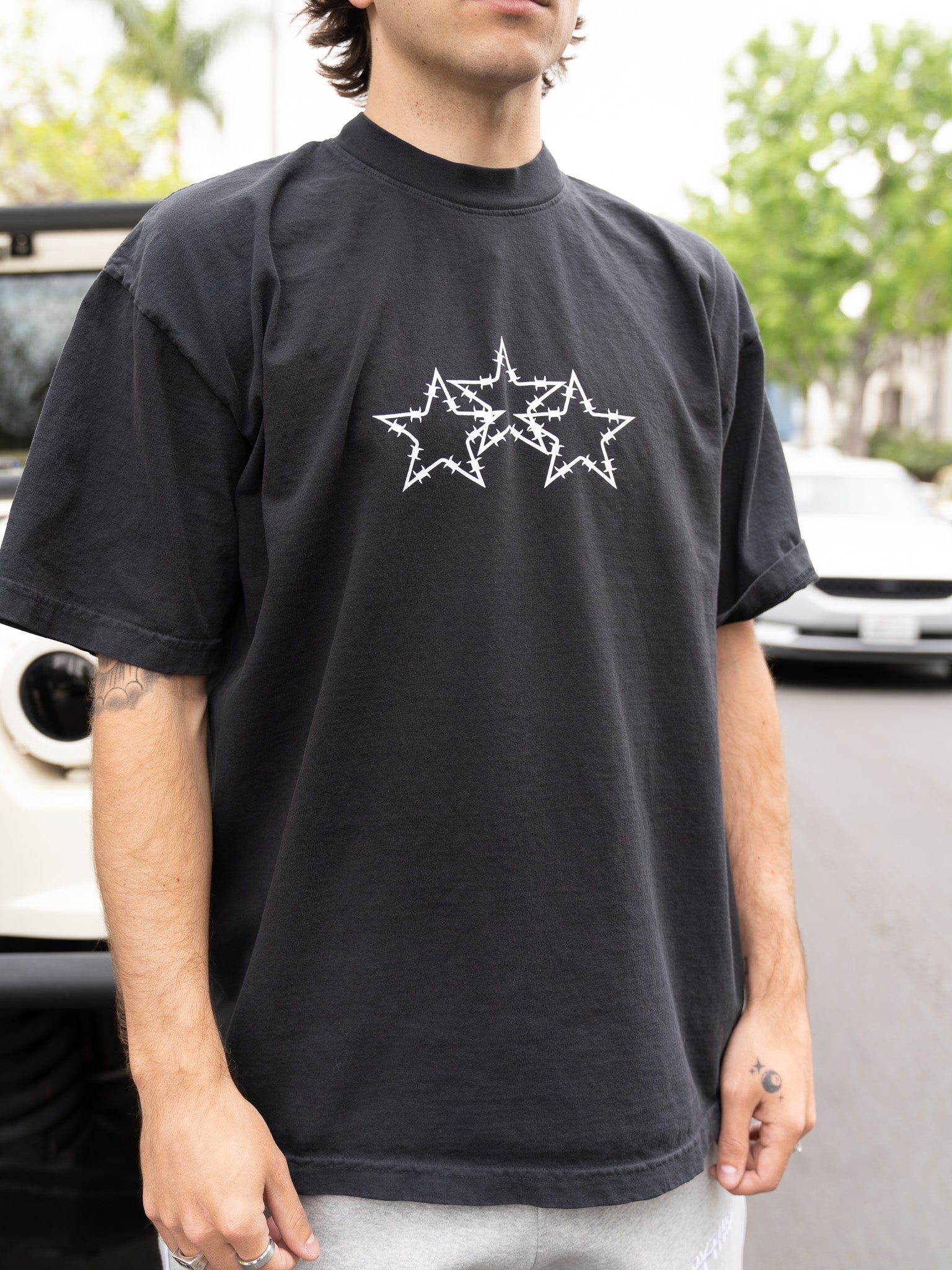 INCORPORATED TEE - BLACK