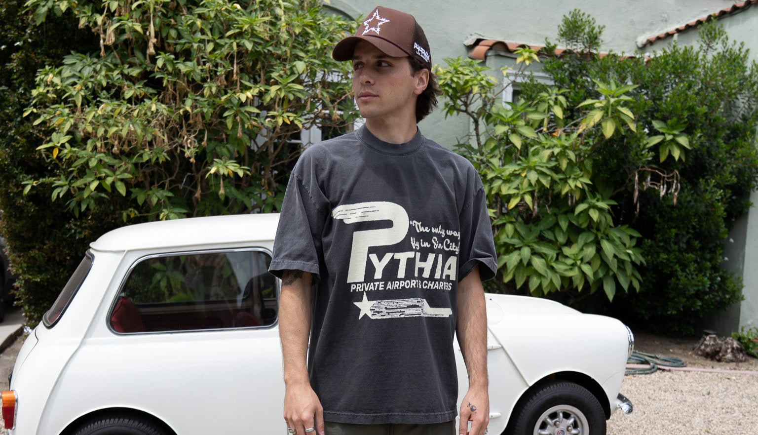 SIN CITY CHARTERS TEE - VINTAGE