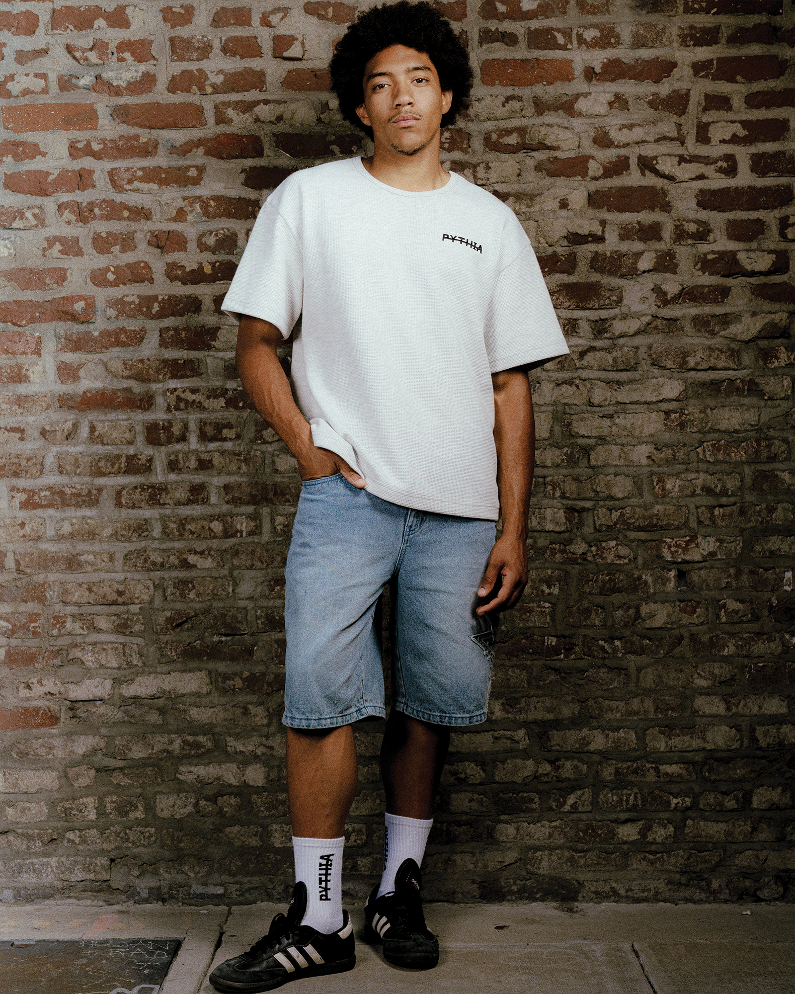 FRAME WAFFLE TEE - HEATHER GREY