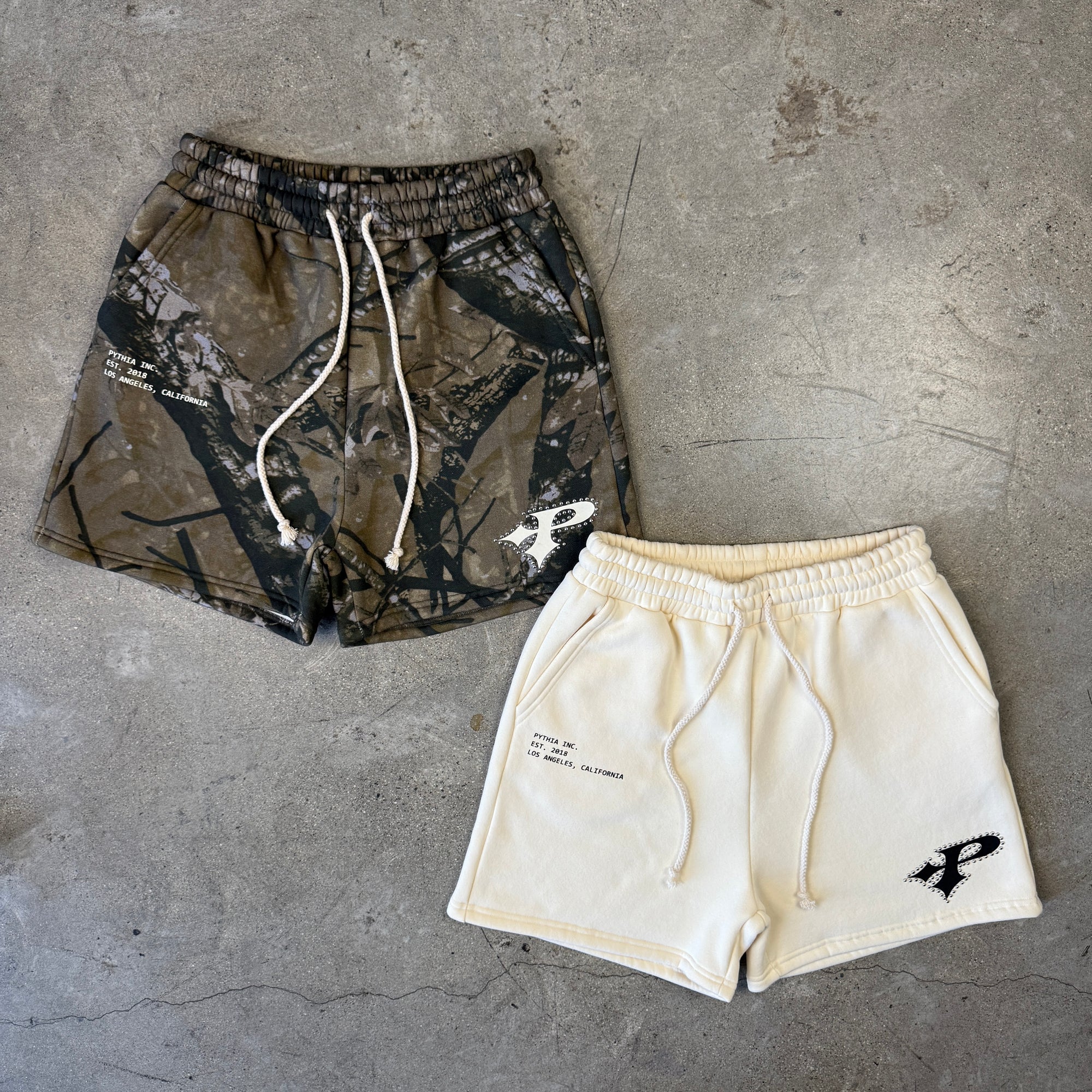 STUDDED SWEAT SHORT - CAMO