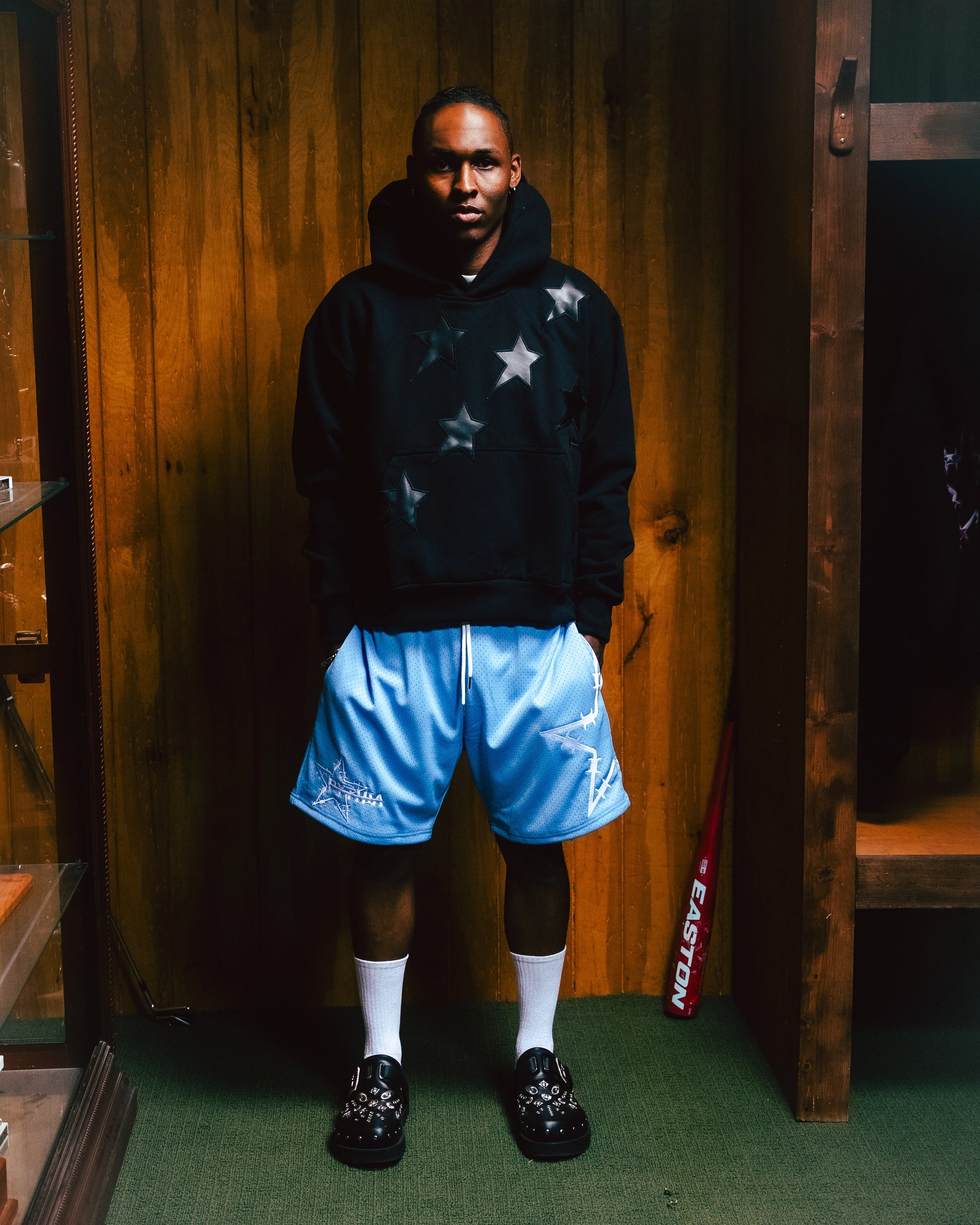 PERIPHERAL STAR HOODIE - BLACK