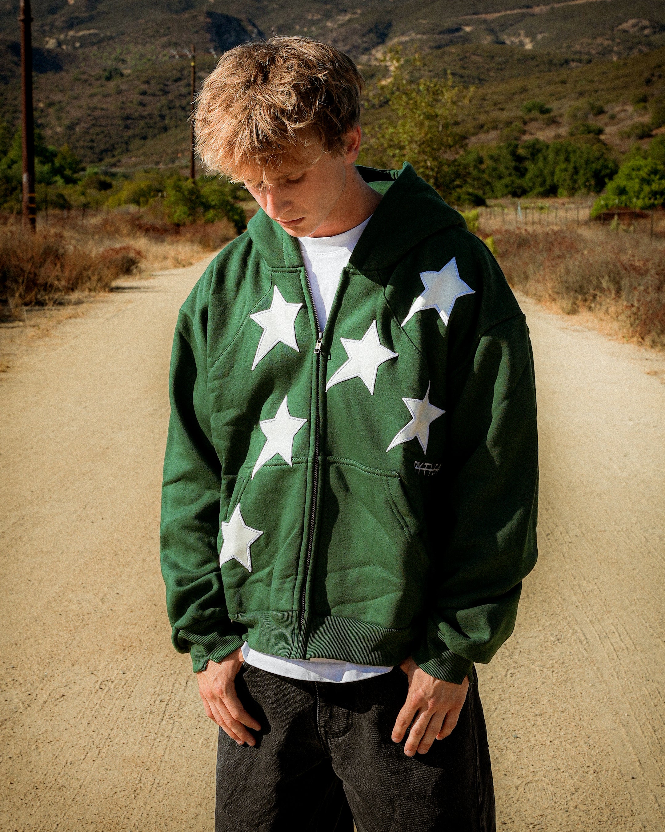 PERIPHERAL STAR ZIP-UP HOODIE - PINE – PYTHIA