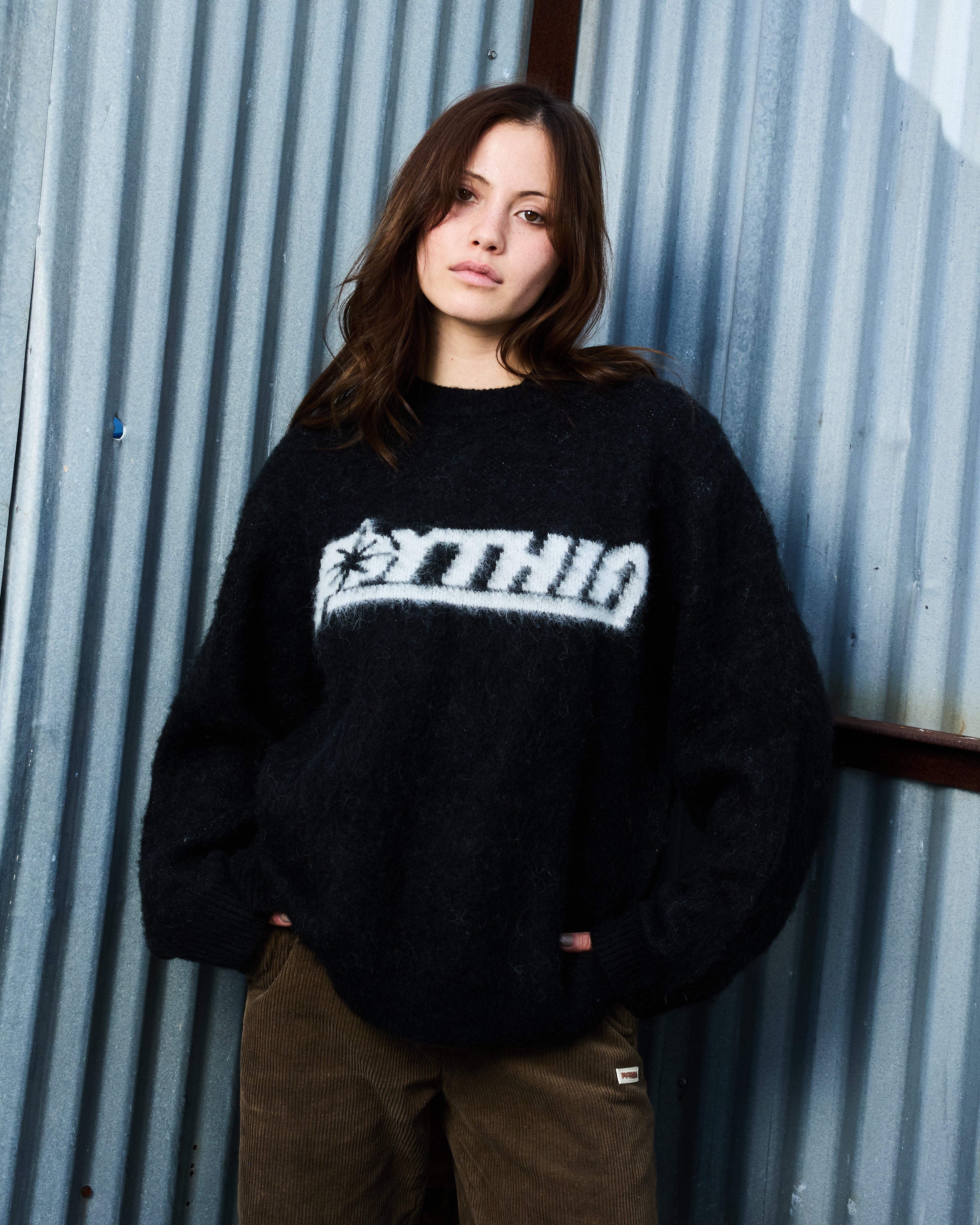 MOHAIR KNIT SWEATER – PYTHIA